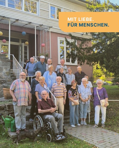 Vor einigen Tagen war es wieder so weit: Die ehemaligen Bewohnerinnen und Bewohner des Kinderheims „Klus“ kamen in...