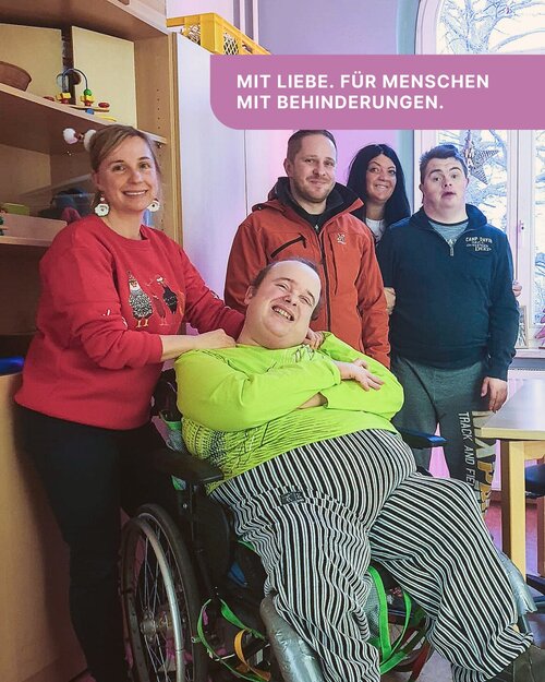 Im Dezember durfte sich das Tagesförderzentrum über einen besonderen Besuch freuen:
Robert Fiedler, Geschäftsführer von...